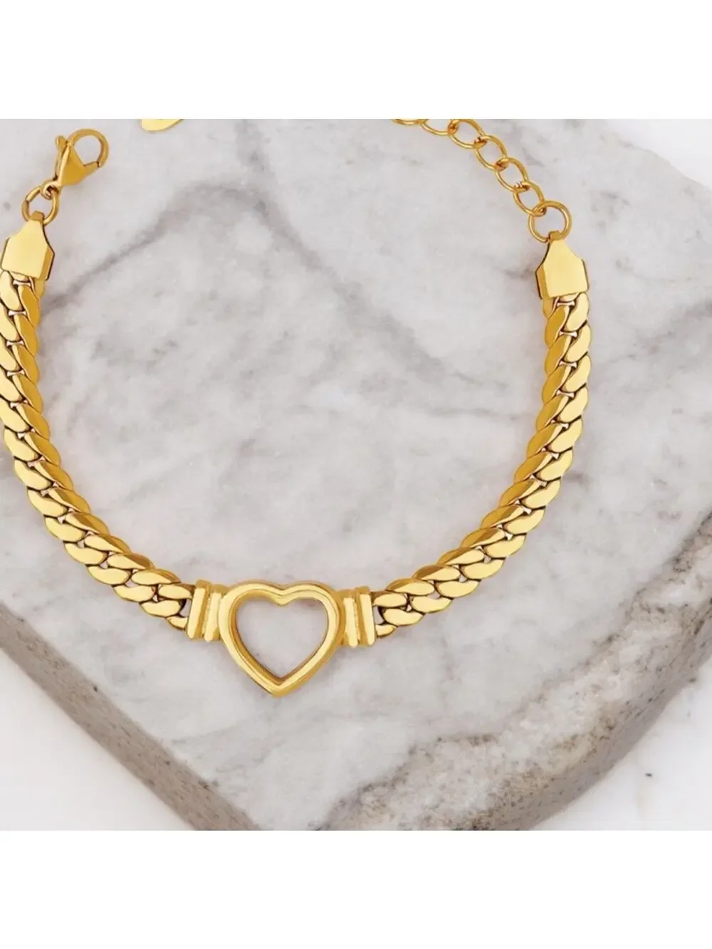 NEW 18K karat yellow gold plated heart charm chain bracelet jewelry B3A
